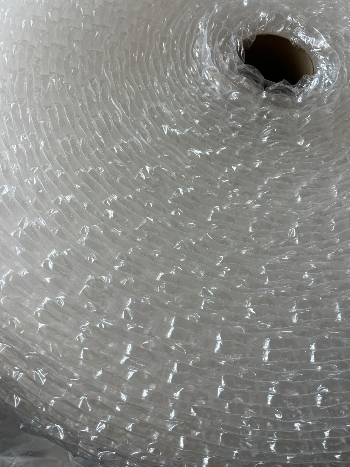 PLÁSTICO BURBUJA 1/2" ROLLO DE 1.20 MT X 60 MT - Image 2